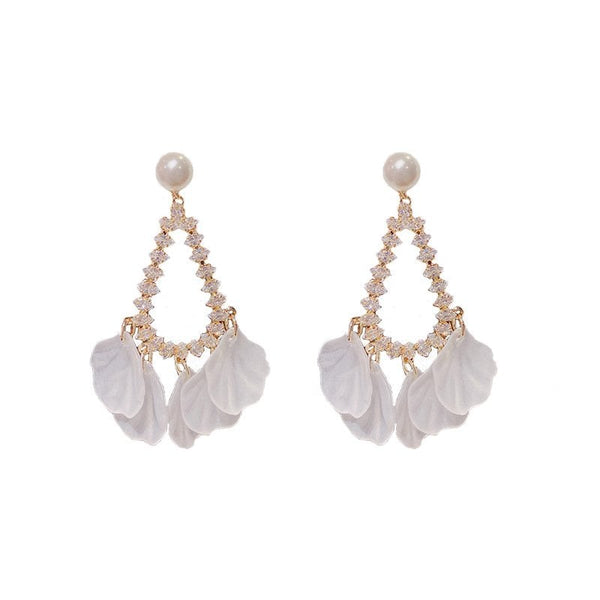 (🌸New Spring) Elegant Petal Fringe Earrings